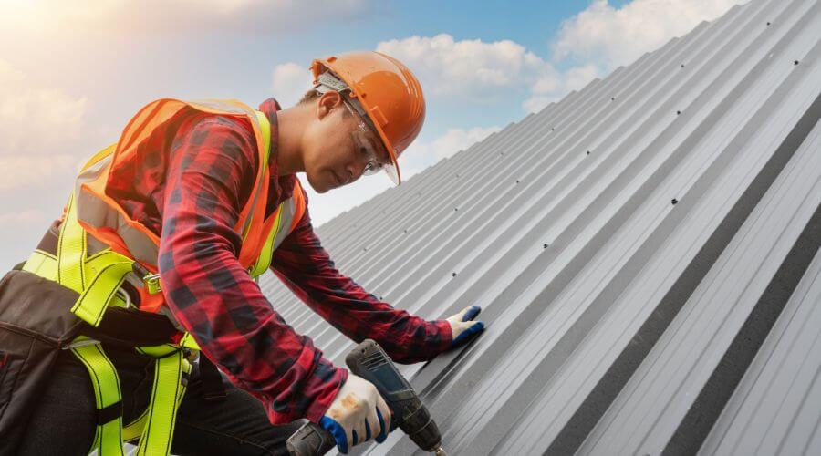 Professional Emergency Roof Repairs services in Lake In The Hills, IL